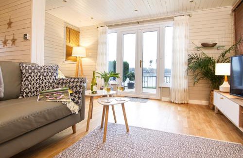Carnforth Cabin | Keer lodge - Pine Lake Resort