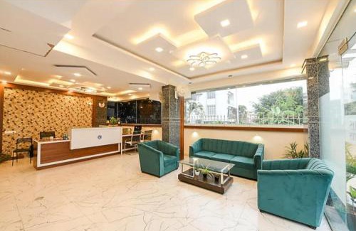 Bengaluru Hotel | Keerthis Royal Suites - Near International Airport Terminal 1 and 2