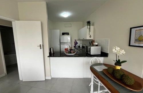 Cape Town City Centre Apartment | Keith's Condo