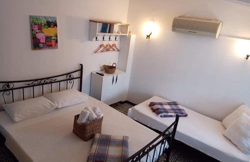 Ayvalik City Center House | Kelebek Butik Pansiyon