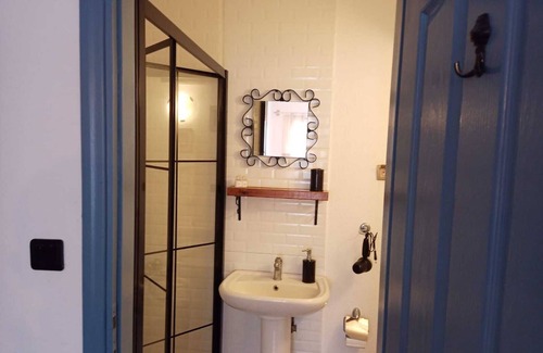 Ayvalik City Center House | Kelebek Butik Pansiyon