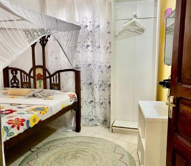 Stone Town Bed & Breakfast | Kelele Square
