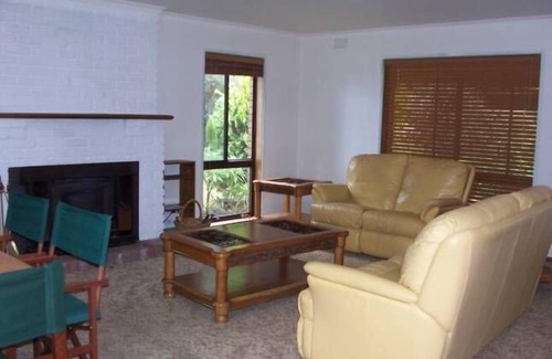 Blairgowrie House | Kelly Lane Brick Cottage Blairgowrie