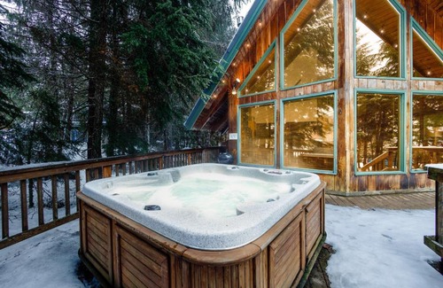 Alyeska Ski Chalet | Kelly's Chalet