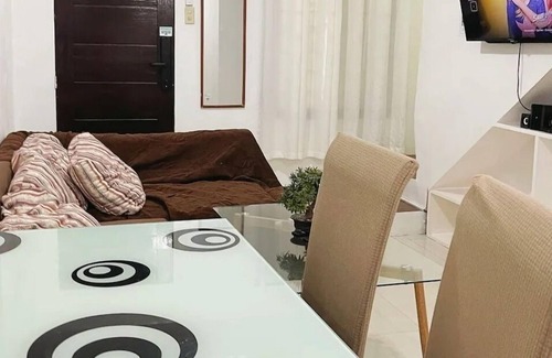 Clark House | Kellyscrib 2bed 1bath Entire House Fully Airconditioned Clark Angeles Pampanga