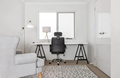 Kellyville House | Kellyvile Delight 5BrHouseParkingShopping Center