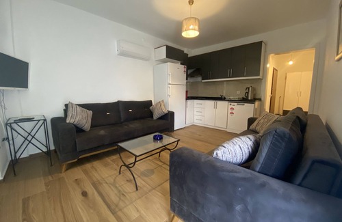 Ortakent Apartment | Kemancı Suites & Restaurant & Beach