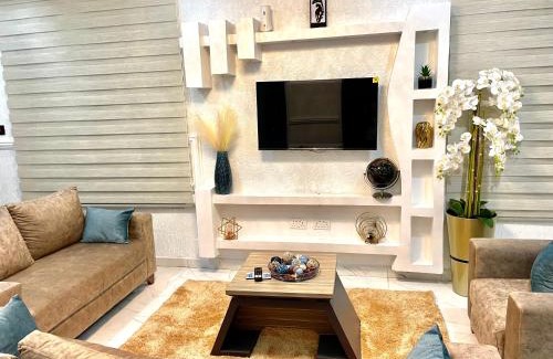 Madina Apartment | Kemc Apartment