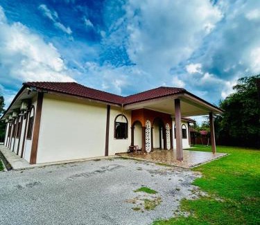 Kuantan House | Kempadang Courtyard Homestay - Kuantan