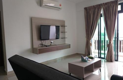 Setia Tropika Apartment | Kempas Indah @ The Secret Garden Homestay