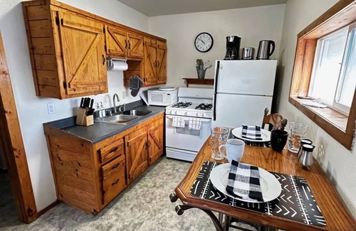 Kenai Cabin | Kenai Beachfront Cabin 2 - Middle of Kenai and Kasilof river fishing grounds