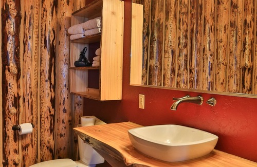 Homer Hotel | Kenai Peninsula Suites
