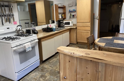 Cooper Landing House | Kenai River Float-n-Fish Drift House