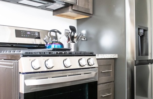 Mountainaire House | Kendrick Kastle - EV Charger-Fire Pit-Pet Friendly-Close to Aldea Wedding Venue