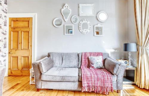 Gifford Apartment | Kenmure Villa with Garden & Parking