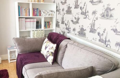 Gifford Apartment | Kenmure Villa with Garden & Parking