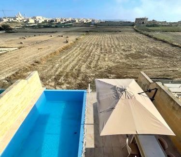 Santu Pietru House | Kenn Holiday Home
