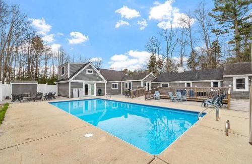 Kennebunk House | Kennebunk/Kennebunkport Beach House w/Pool!