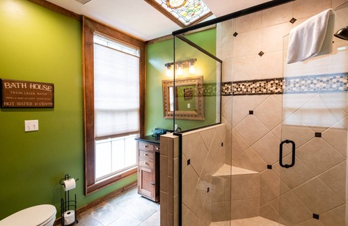 Jefferson Bed & Breakfast | Kennedy Manor B&B