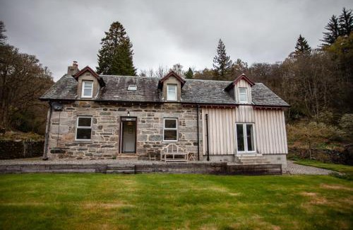 Killin House | Kennels Cottage