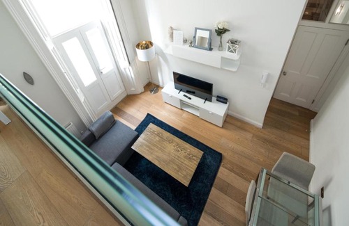 South Kensington Apartment | Kensington Arte Casa