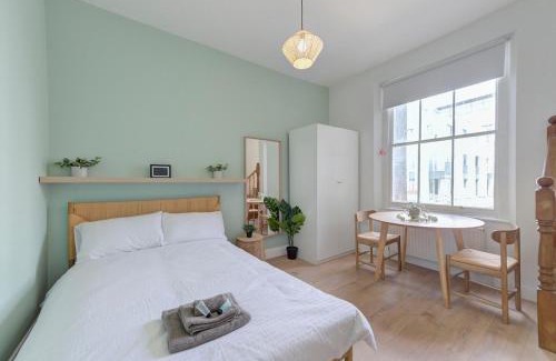 Lancaster Gate Apartment | Kensington Gardens Studio - 13