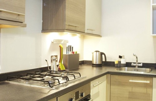 Earl's Court Apartment | Kensington two bedroom apartment for holidays in London