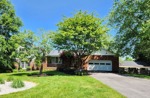 Stevensville House | Kent Island Waterfront | Private Dock | Pool | Outdoor Dining | Stunning View