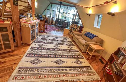 Greenbank House | Kenwood West Dome Home