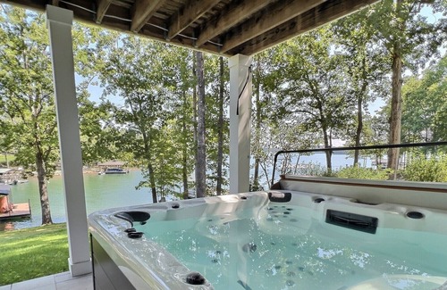 Seneca House | Keowee Lake Home w/ Boat Dock & Hot Tub!