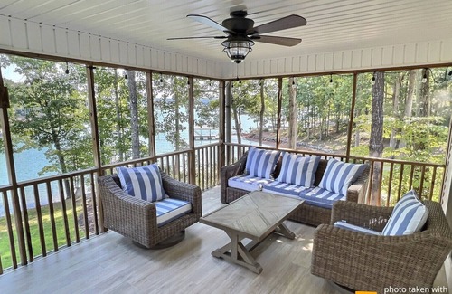 Seneca House | Keowee Lake Home w/ Boat Dock & Hot Tub!