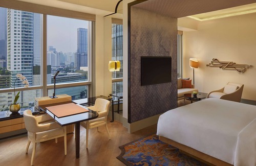 Jakarta Hotel | Keraton at The Plaza, The Unbound Collection by Hyatt