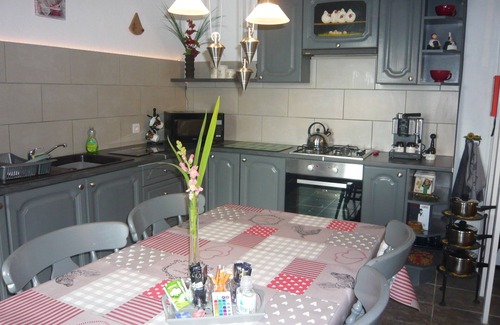 Mur-de-Bretagne House | Kerguillaume - room to breath