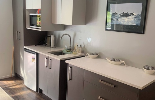 Kerikeri House | Kerikeri, Luxury home 2 mins from boat ramp, Private lounge and TV
