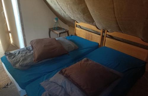 Saint-Pol-de-Leon Villa | Kermaravel, le petit manoir en bord de mer.