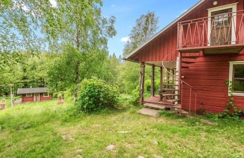 Hiukkajoki House | Kesämäki by Interhome
