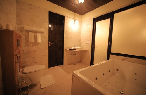 Chittorgarh Resort | Kesarbagh Palace