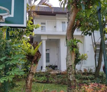 Cijayanti House | Kesia House - Meeting and Resting