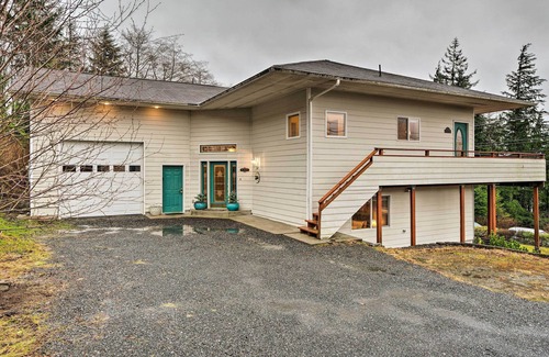 Ketchikan House | Ketchikan Home: Bay Views, 1/2 Mi to Hiking Trails