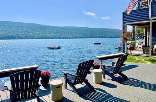 Pulteney Cottage | Keuka Blue - A truly enchanting experience.