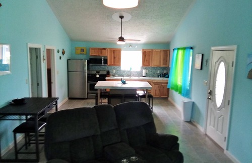 Governor's Harbour House | Kewl Breez, Gorgeous Villa, 2 bed, 2 bath, James Cistern, water front