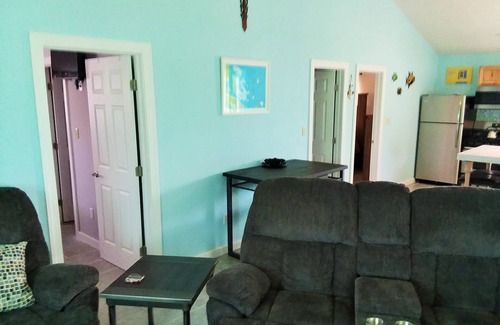 Governor's Harbour House | Kewl Breez, Gorgeous Villa, 2 bed, 2 bath, James Cistern, water front