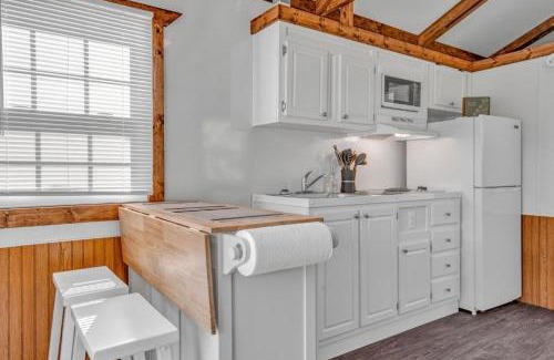 Key Colony Beach Hotel | Key Colony Aqua Lodges