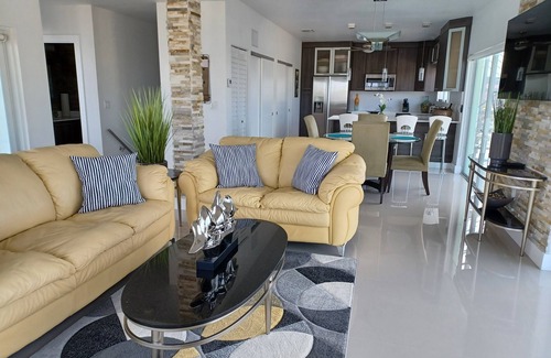 Anglers Park House | KEY LARGO WATERFRONT RETREAT'