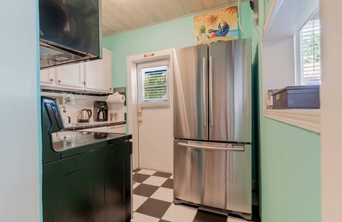 Grandview Heights House | Key West Cottage w/Beautiful Pool Oasis!
