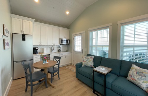Chincoteague Cottage | Key West Cottages