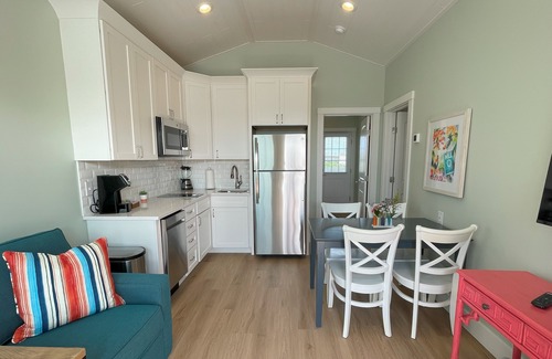 Chincoteague Cottage | Key West Cottages