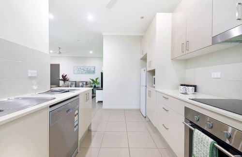 Darwin City Centre Apartment | Keys to Larrakeyah Coastal Comfort with Pool