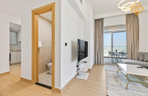 Trade Centre 1 Apartment | Keysplease Jumeirah Garden Large Two bed 806, 151 Residences