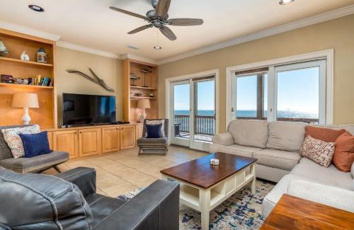 Dauphin Island House | KeyWester - BEACHFRONT! Pet Friendly! Sit on the back deck and listen to the waves crash, home